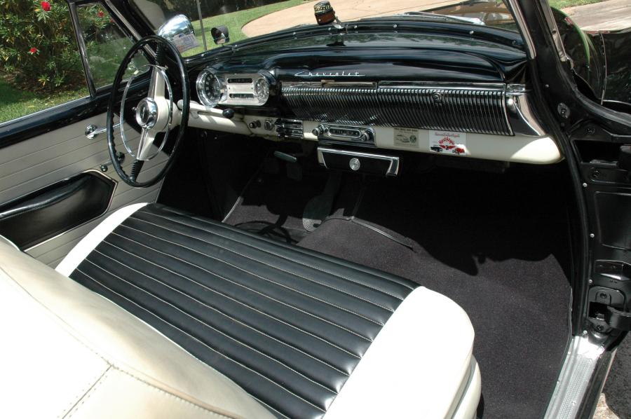  Chevrolet Bel Air Convertible 1954 года  (фото 9 из 12)